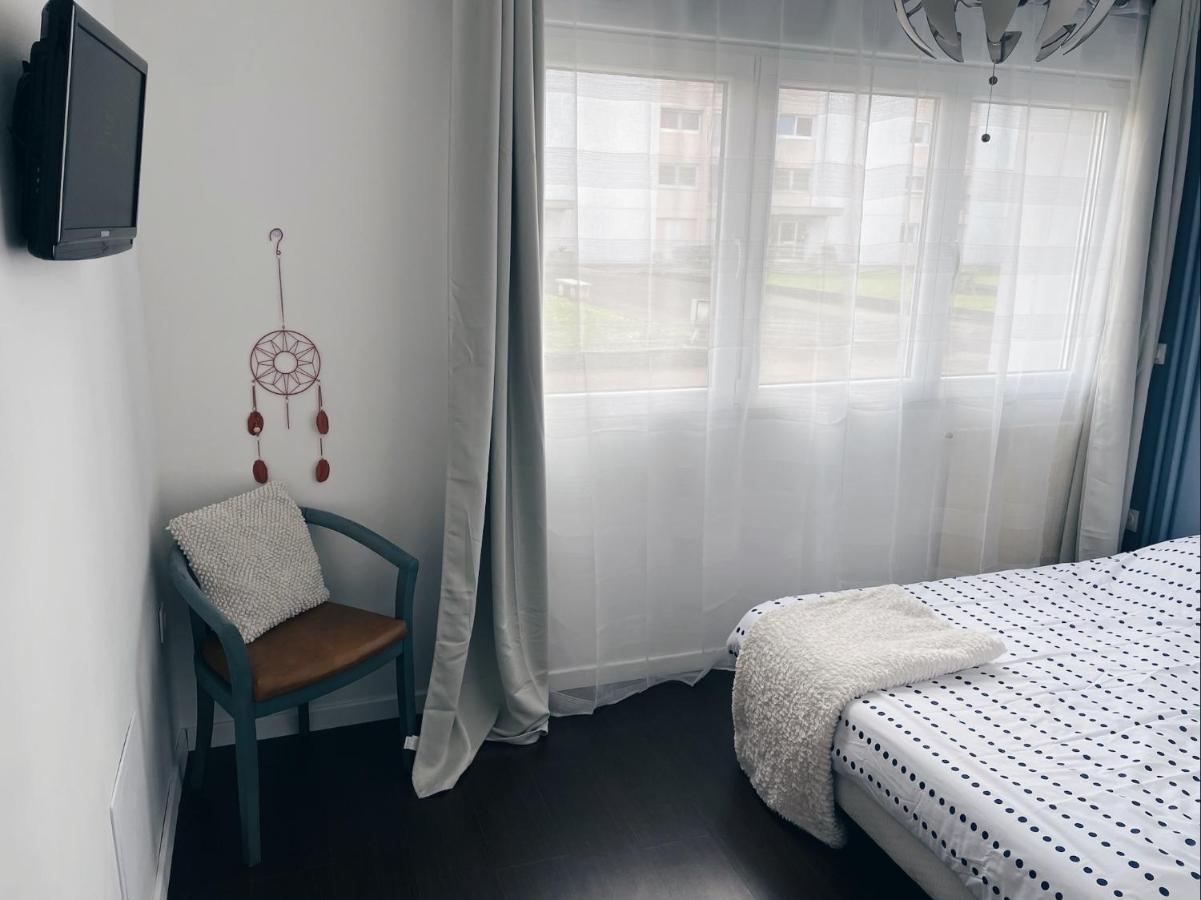 New: Appartement Tout Confort + Parking Gratuit Amiens Exteriör bild
